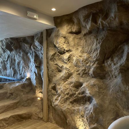 Diapori Suites Hotel Kardhamili Bagian luar foto