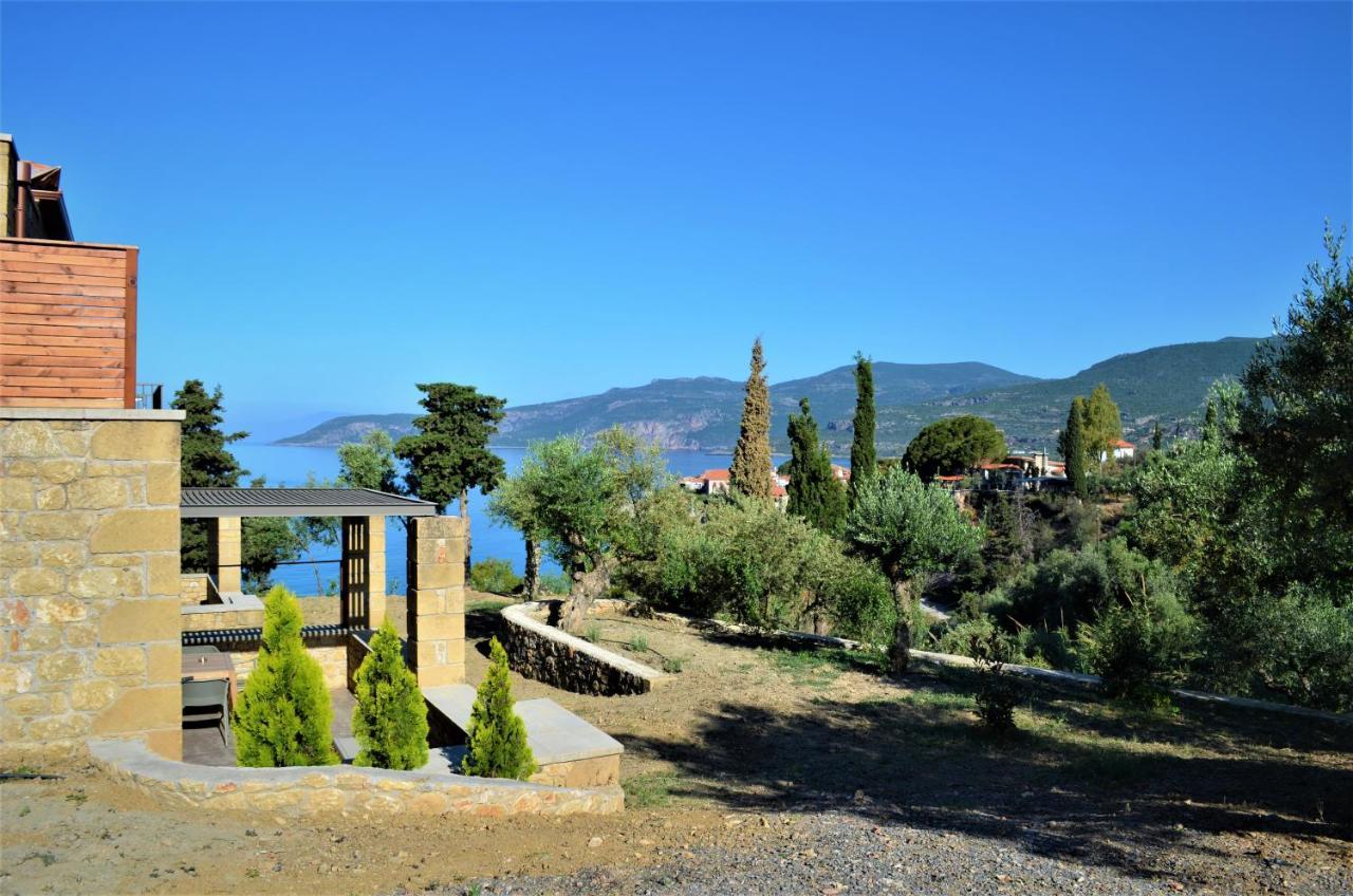 Diapori Suites Hotel Kardhamili Bagian luar foto