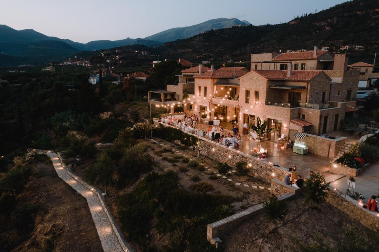 Diapori Suites Hotel Kardhamili Bagian luar foto